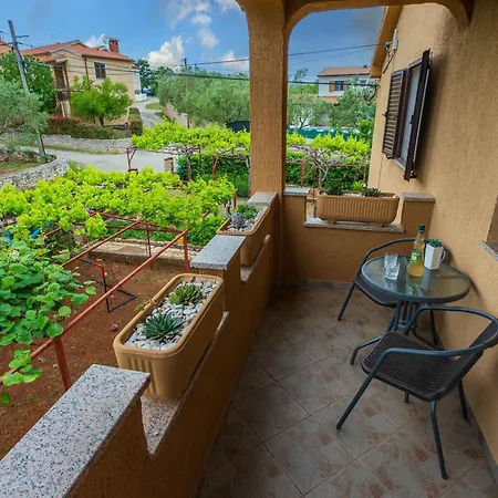 Krase Apartman *