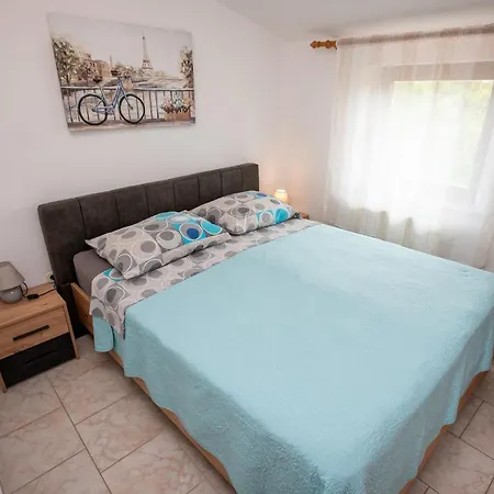 Apartman Krase *